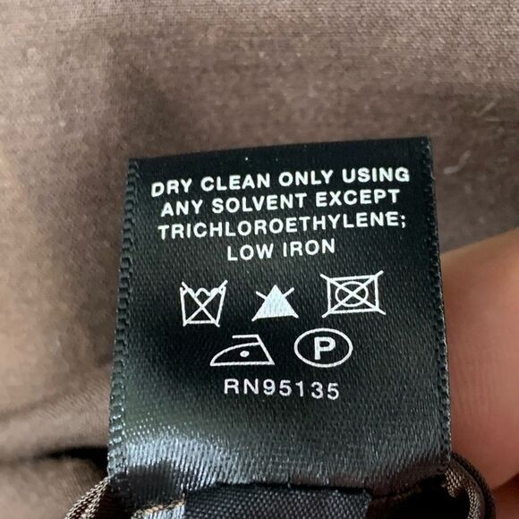 Lafayette 148 Short Sleeve Full Zip Dress Collar 8 - Picture 7 of 8